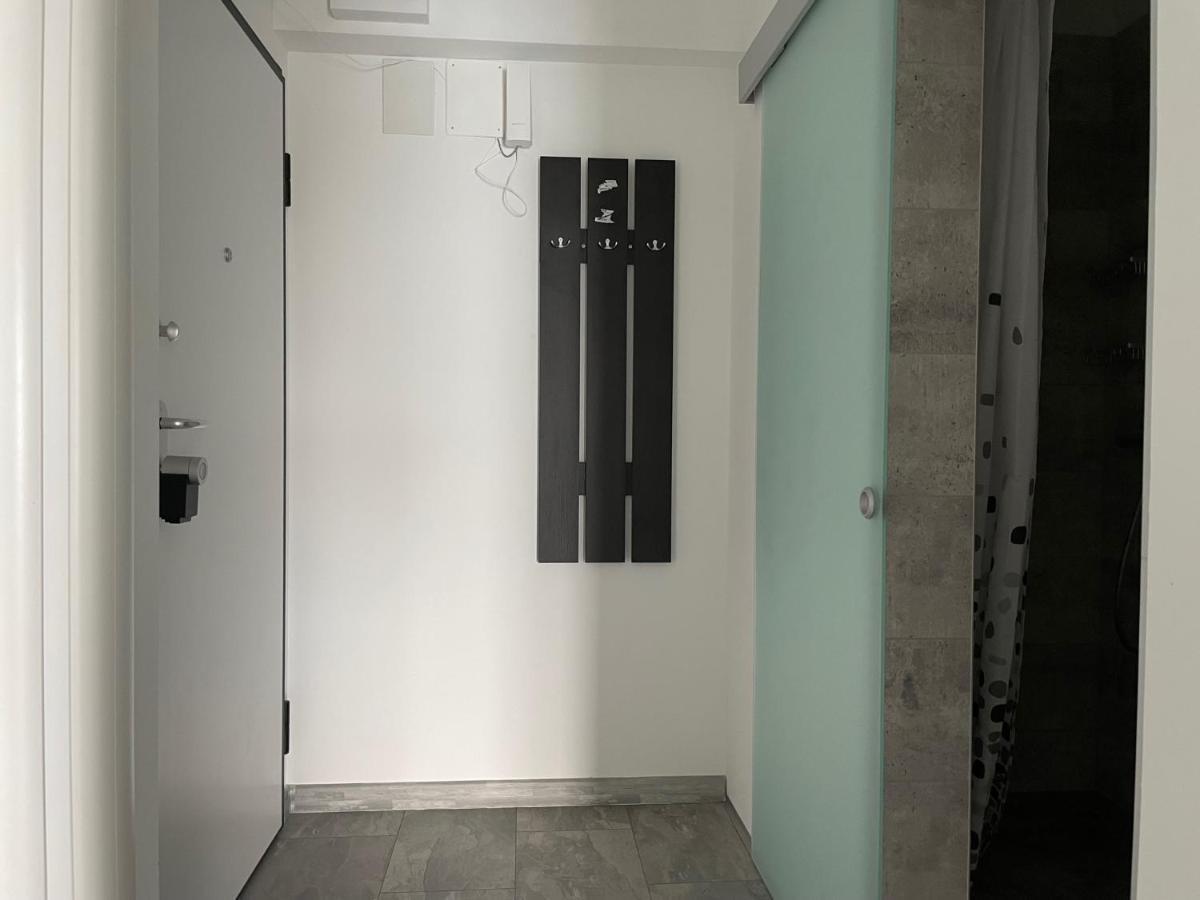 Cozy 2-Room Penthouse Lakeview W14 Bucarest Exterior foto